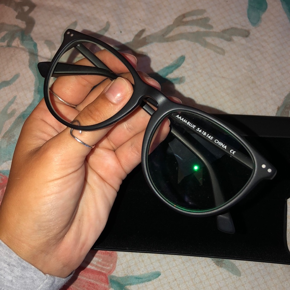 Mvmt blue light glasses (screen use)
